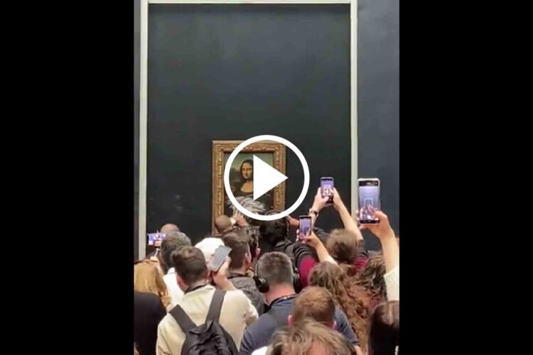 মোনালিসার ওপর হামলা ! দেখুন ভিডিও