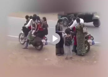১ টা বাইকে ৭ জনের ফ্যামিলি ট্রিপ