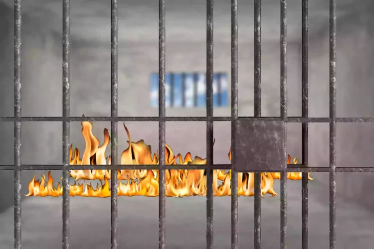 জেলবন্দি দের মধ্যে মারপিটের ফলে ৫১ জনের মৃত্যু!