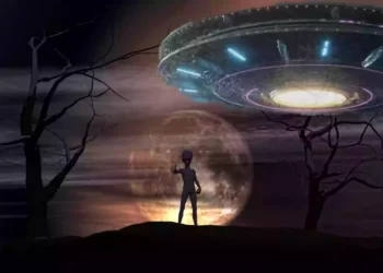 আজ UFO দিবস, দেখুন আশ্চর্য ছবি ও ভিডিও