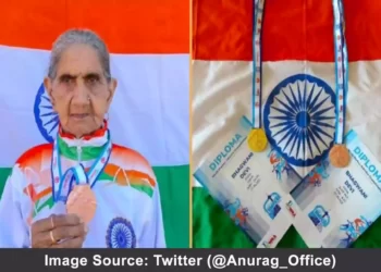 ৯৪ বছর বয়সে আন্তর্জাতিক প্রতিযোগিতায় জোড়া পদক !