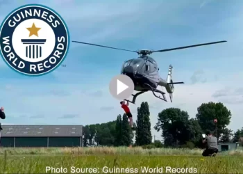 World Records Video Most pull ups from a helicopter