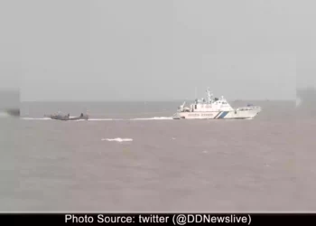 Indian Coast Guard & Gujarat ATS apprehended a Pakistani boat inside Indian waters with 40 kgs of drugs valued at Rs 200 cr.