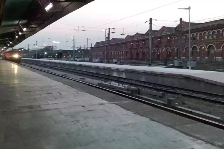 Howrah Sealdah Durgapuja 2022